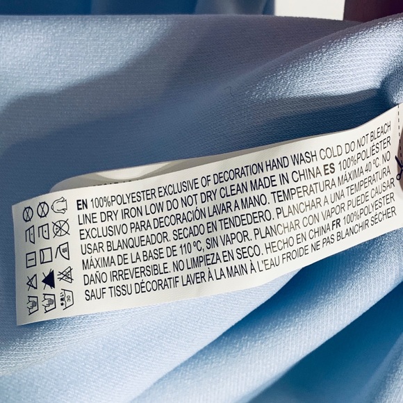 NWT Forever 21 Powder Blue/White Top Lg - Picture 7 of 7